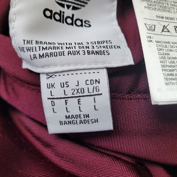 (RARE) MENS REVERSIBLE ADIDAS PUFFER COAT ( SIZE L ) - Picture 8 of 8